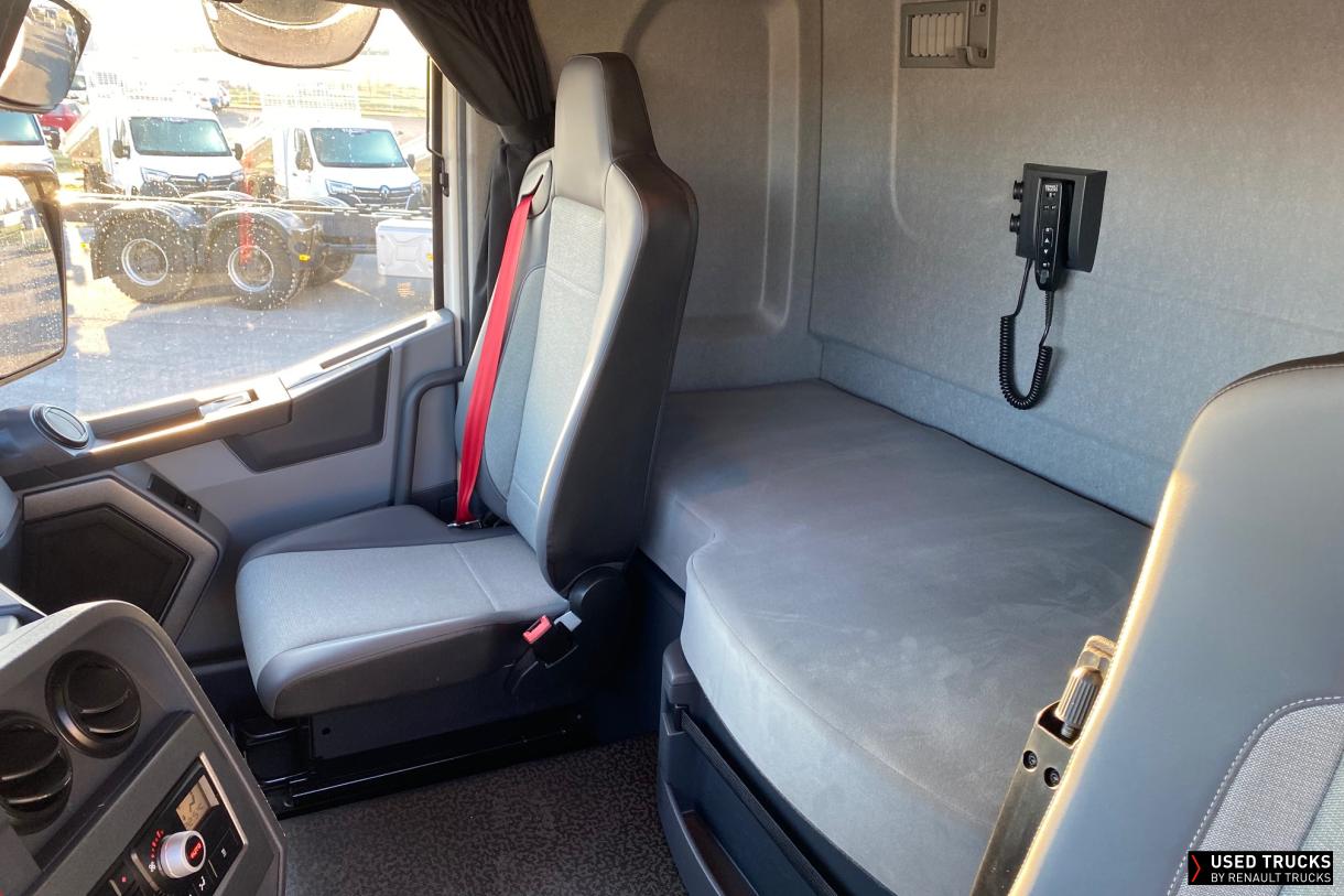 Renault Trucks T 440