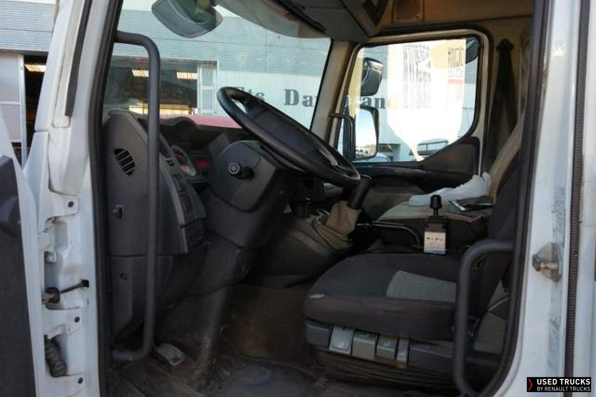 Renault Trucks Midlum
                                            180