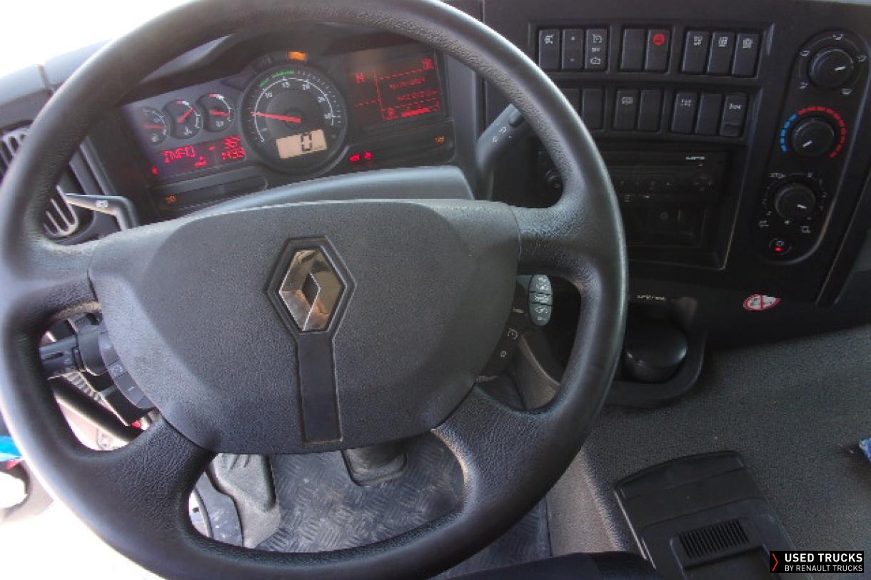 Renault D Wide 320