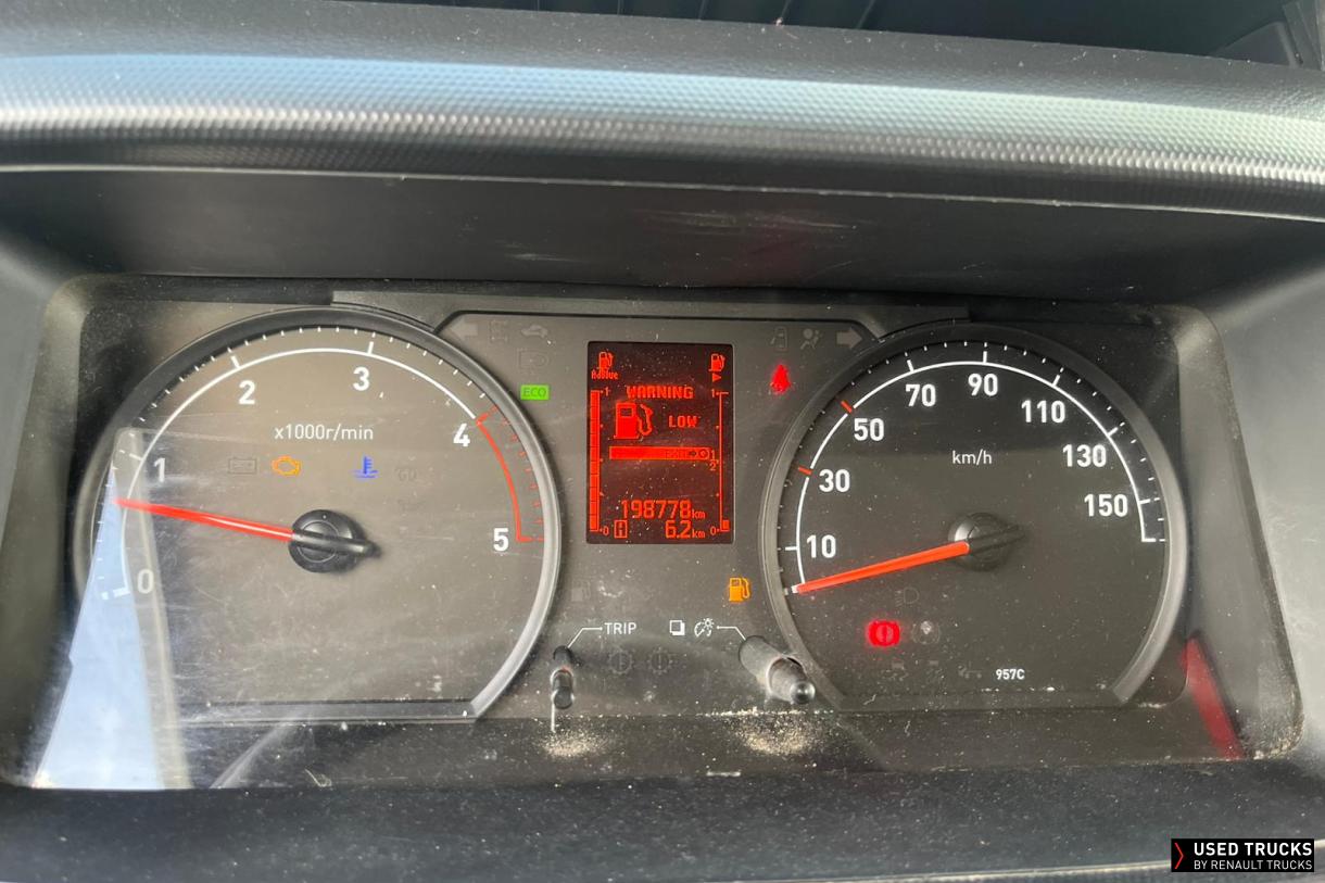 Renault Trucks Maxity 130