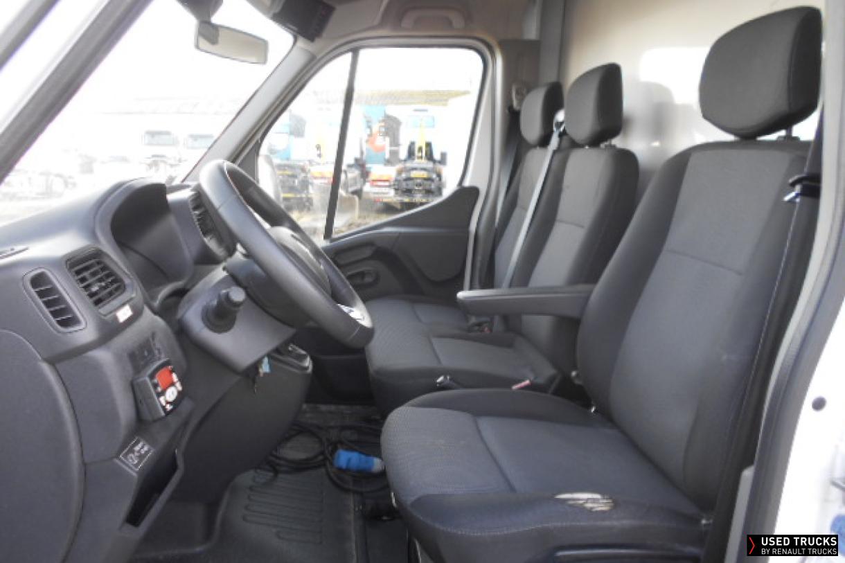 Renault Trucks Master 