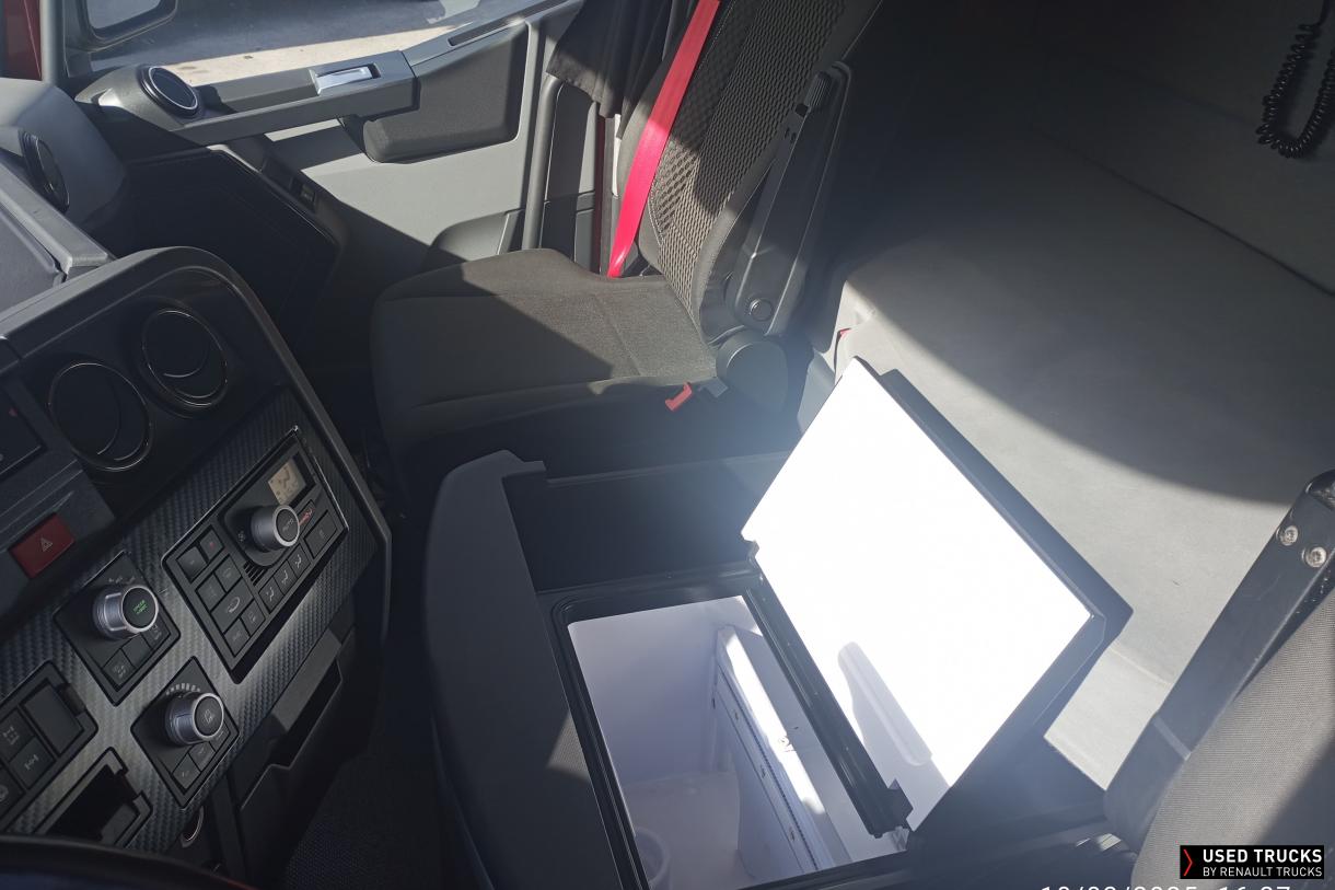 Renault Trucks T High 520