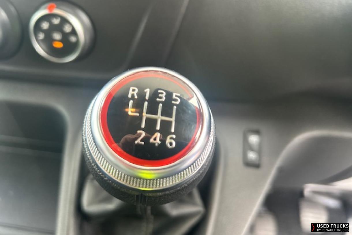 Renault Trucks Master 145