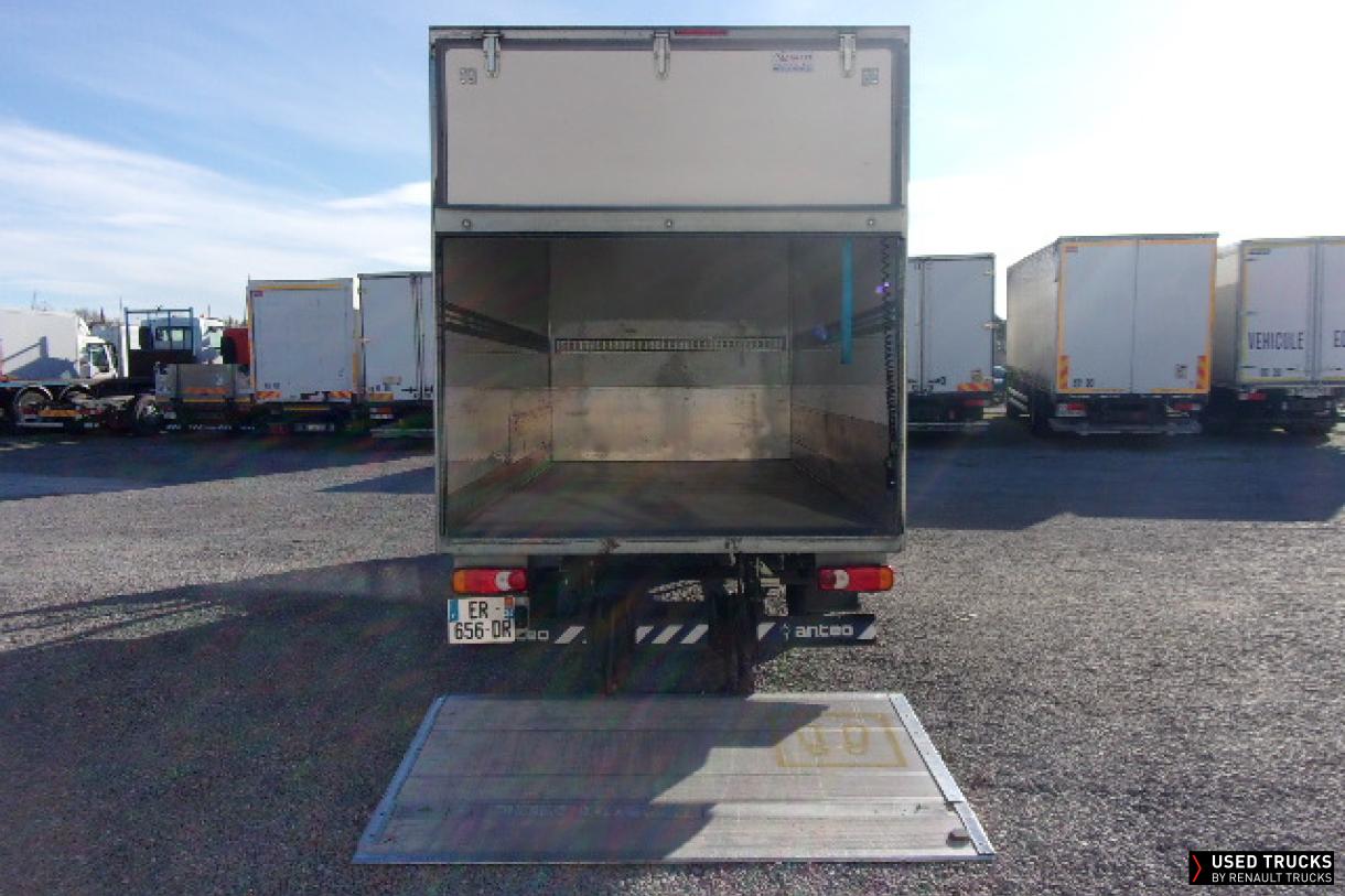 Renault Trucks Master 130