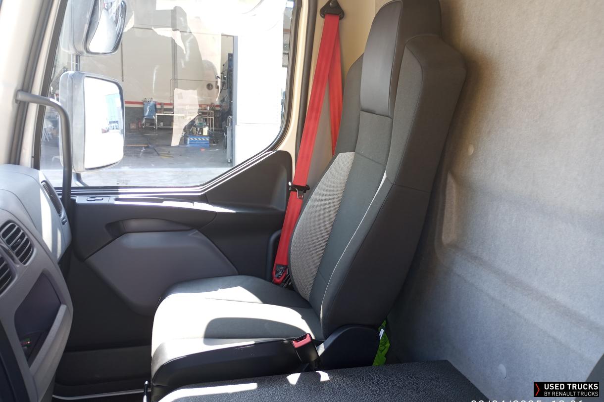 Renault Trucks D Cab 2.1 210