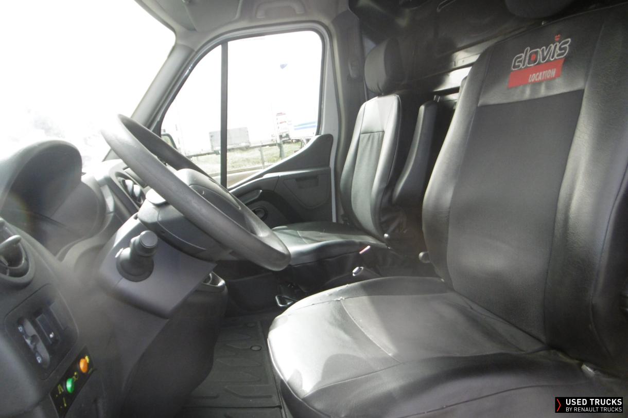 Renault Trucks Master 130