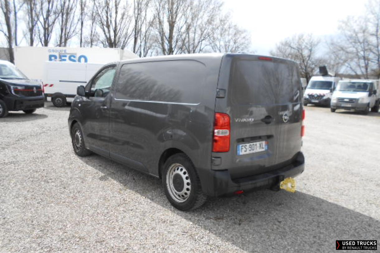 Opel Vivaro 150