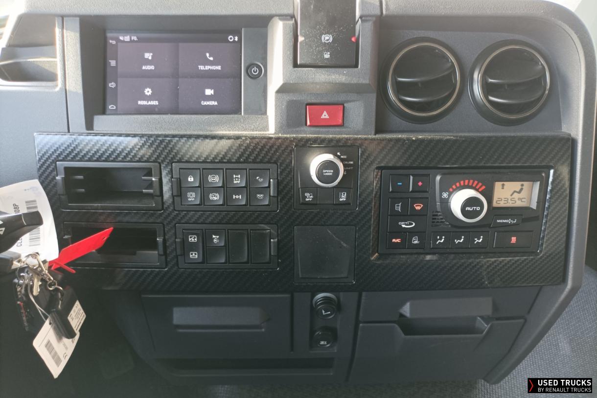 Renault Trucks T 440