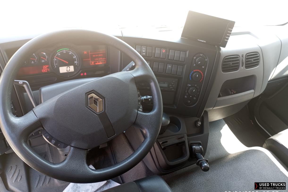 Renault Trucks D Cab 2.1 210