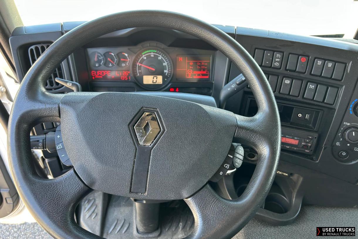 Renault Trucks D Wide 320