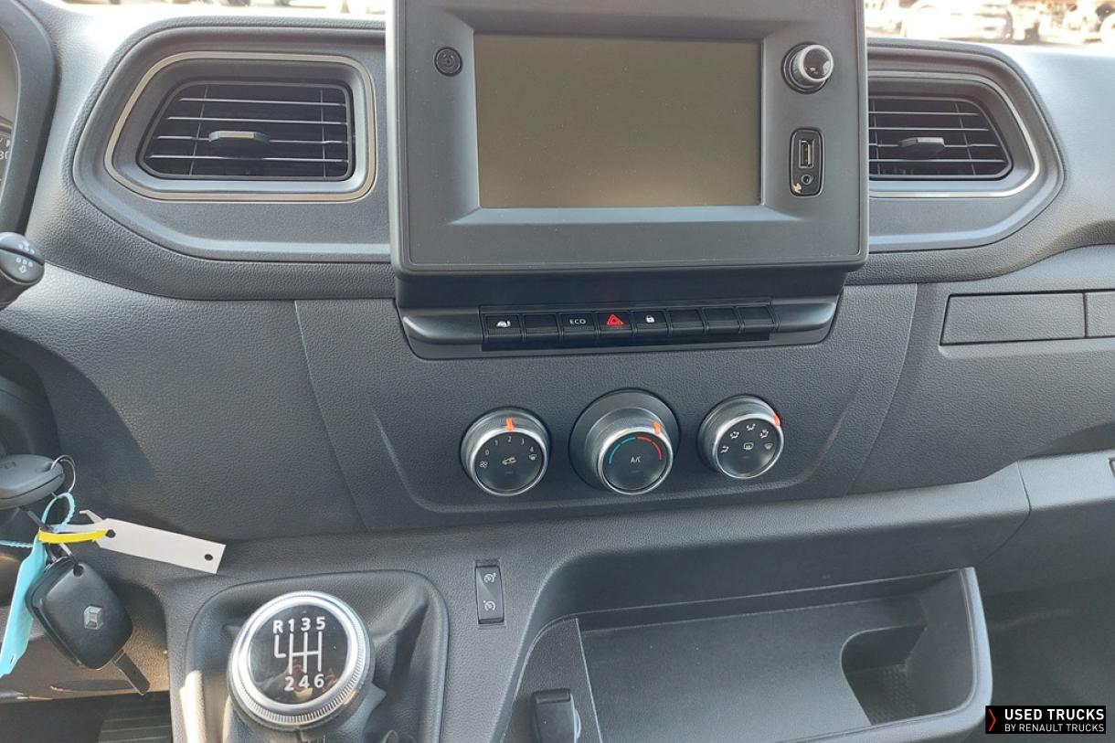 Renault Master 130