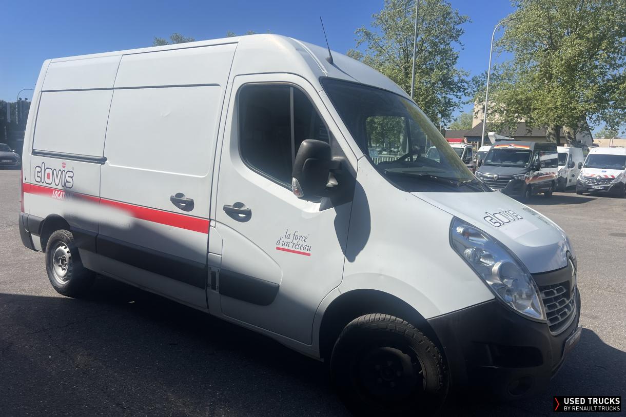 Renault Master 136