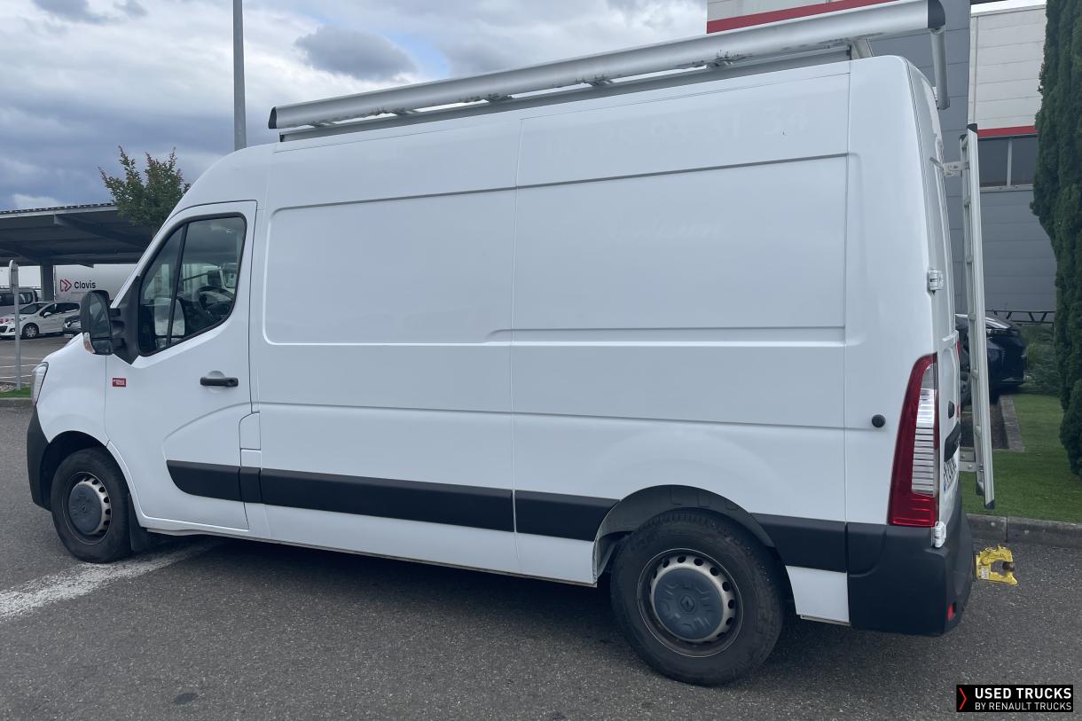 Renault Trucks Master 135