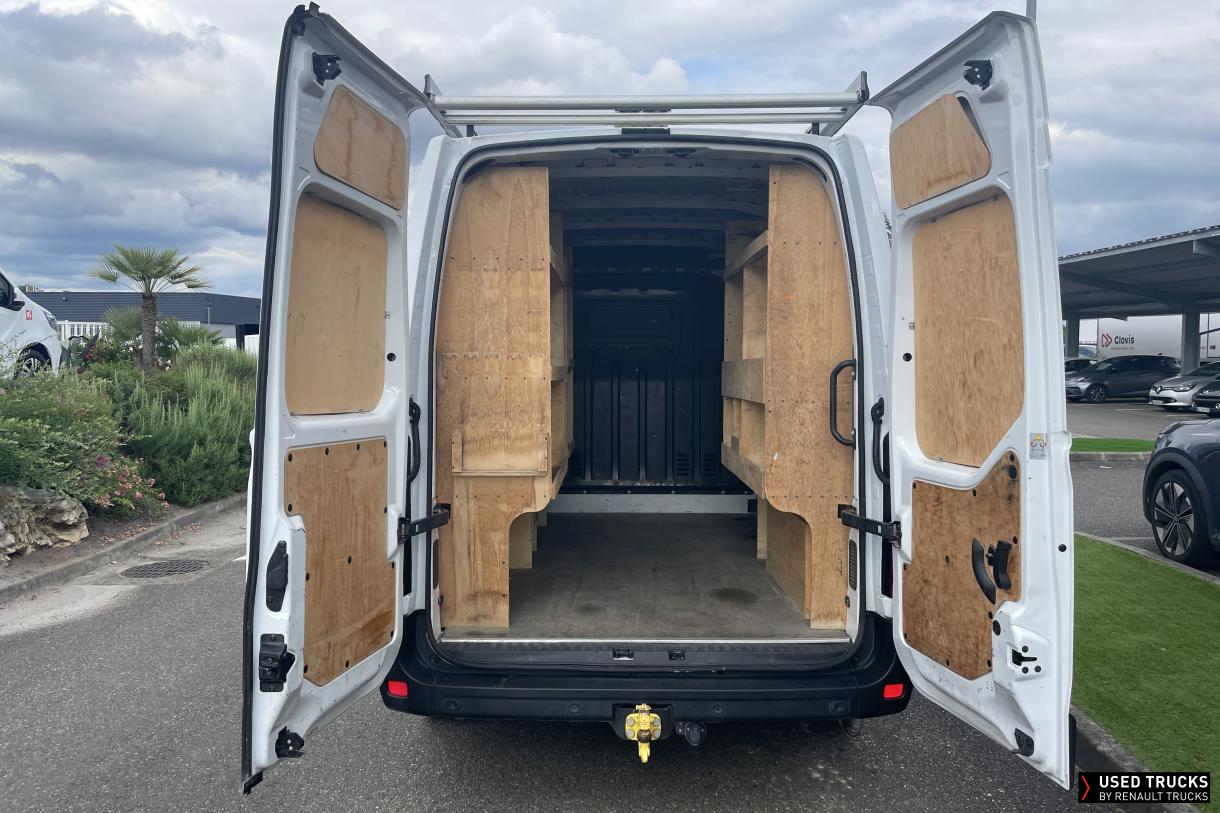 Renault Trucks Master 135