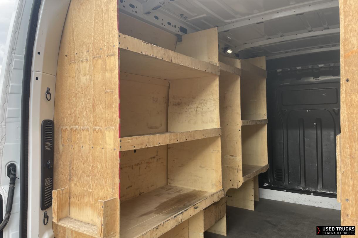 Renault Trucks Master 135