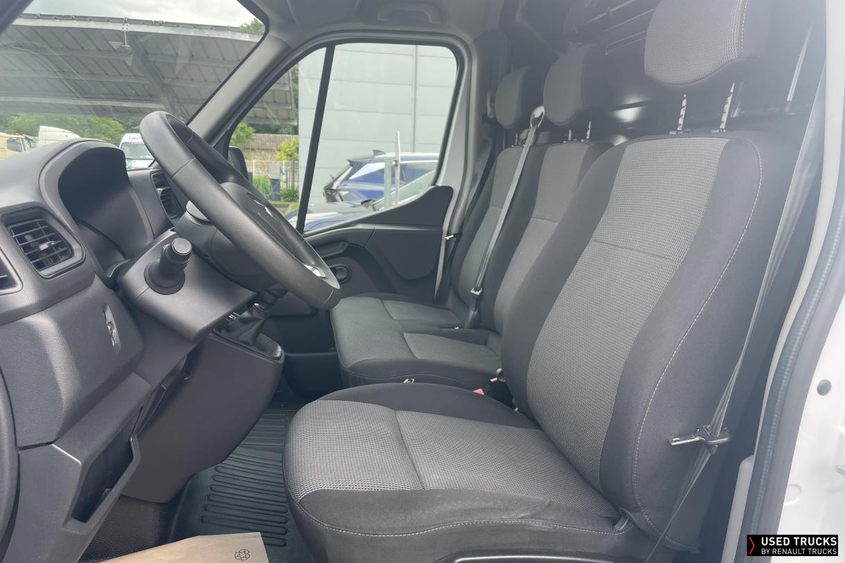 Renault Trucks Master 135