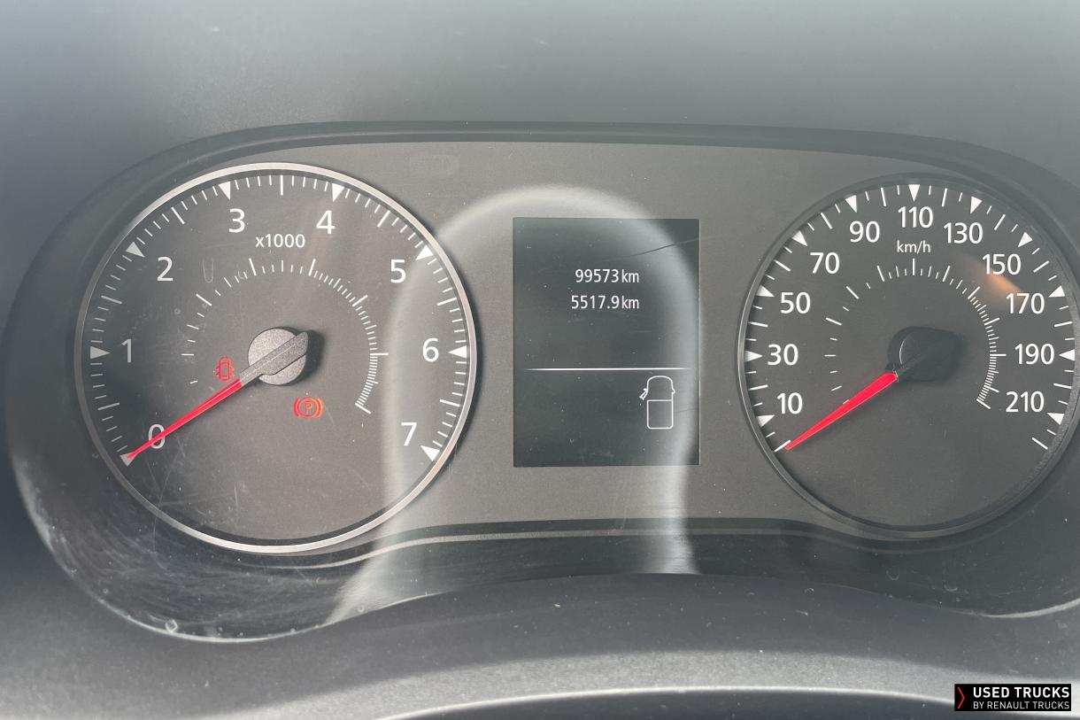 Renault Trucks Master 135