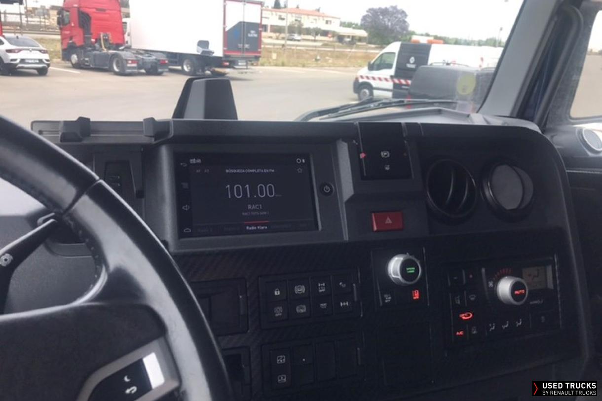 Renault Trucks T 440