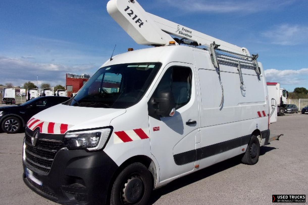 Renault Trucks Master 145