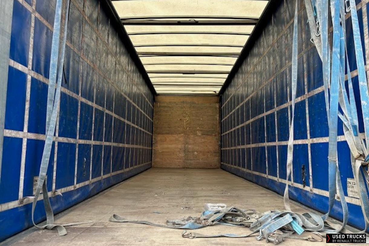 Renault Trucks D Cab 2.1 250