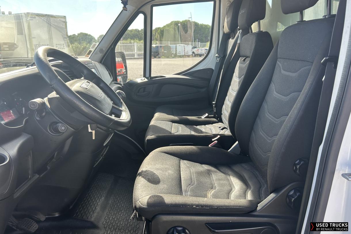 Renault Trucks N/A 150