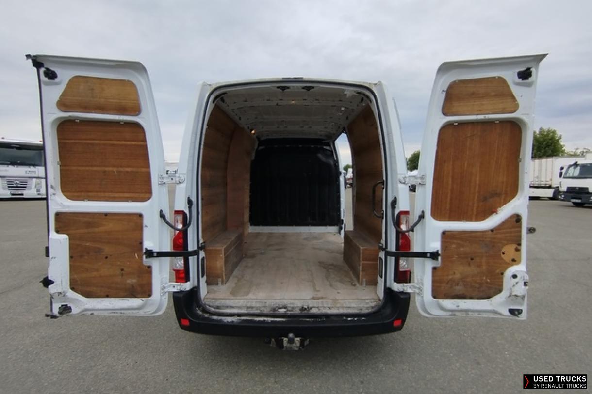 Renault Master 135