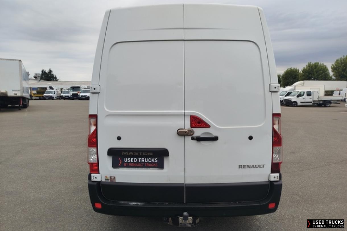 Renault Master 135