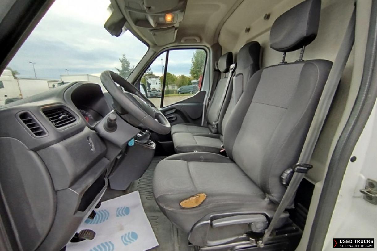 Renault Master 135