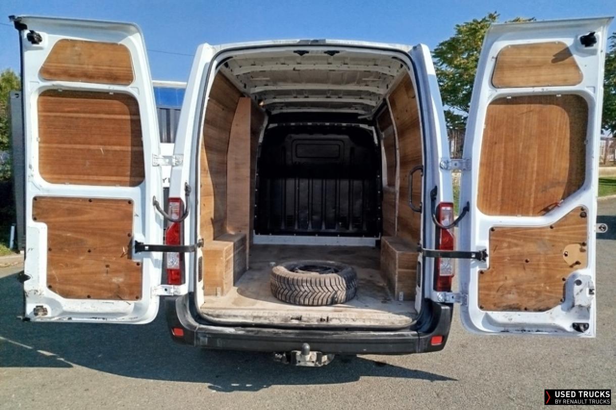 Renault Master 135