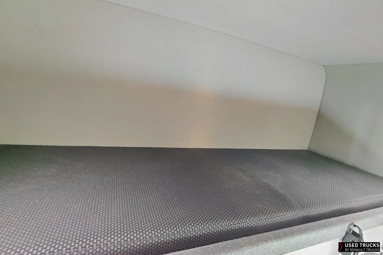 Renault Trucks D 210