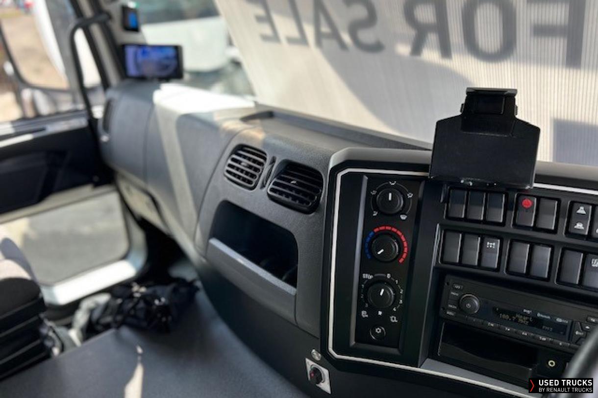 Renault Trucks D Wide 250
