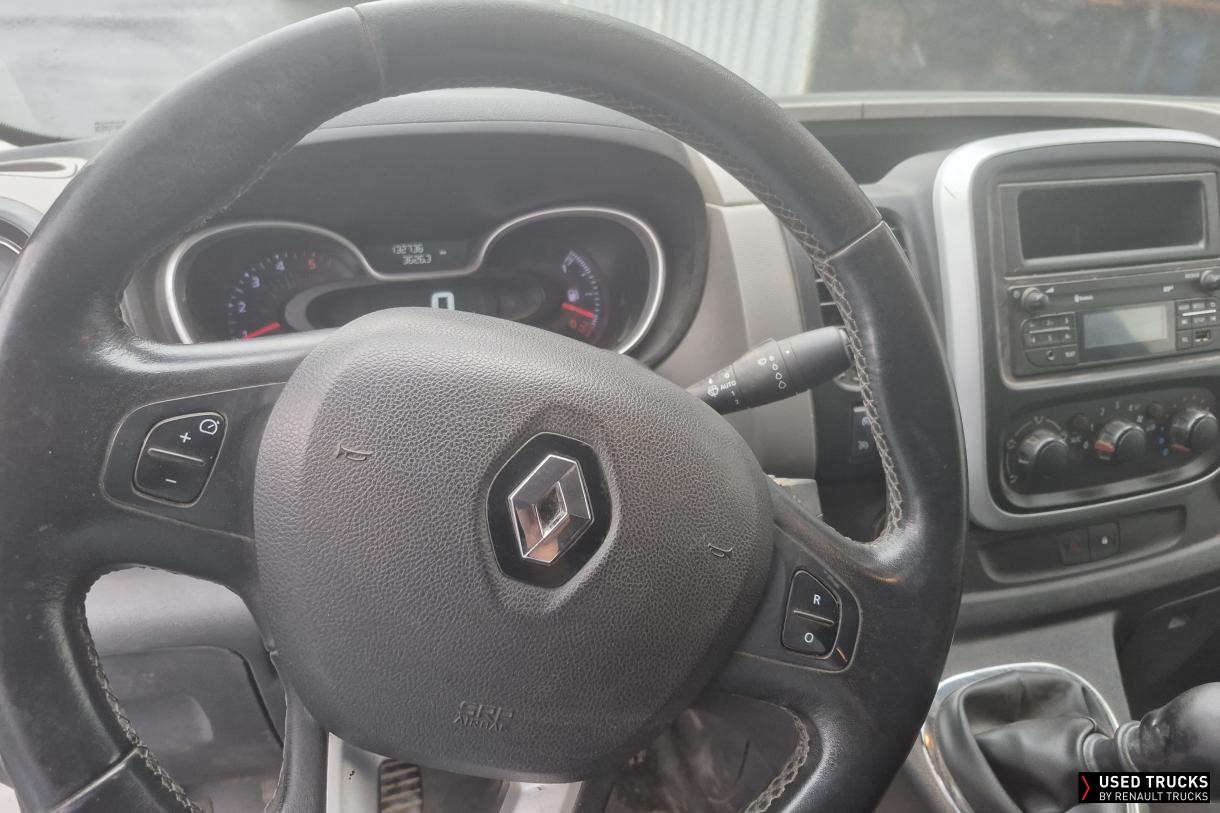 Renault Trafic 120