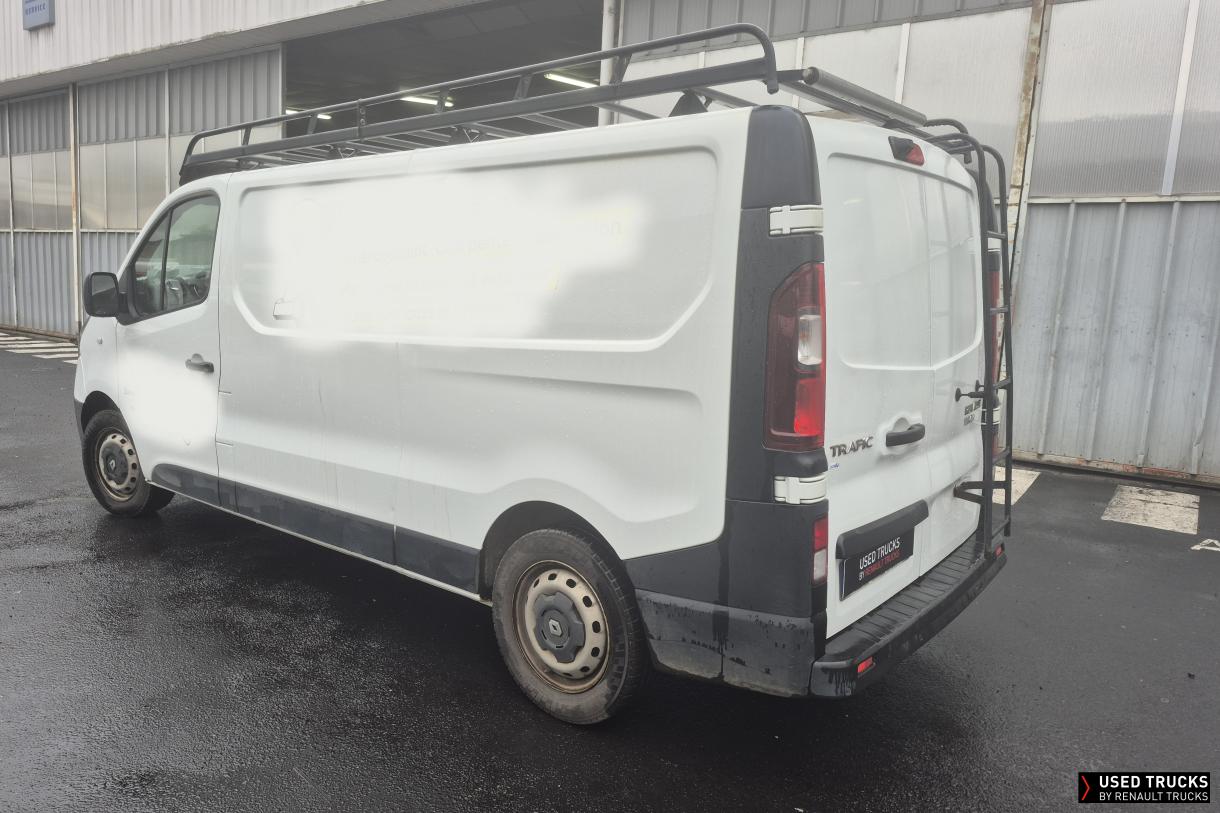 Renault Trafic 120