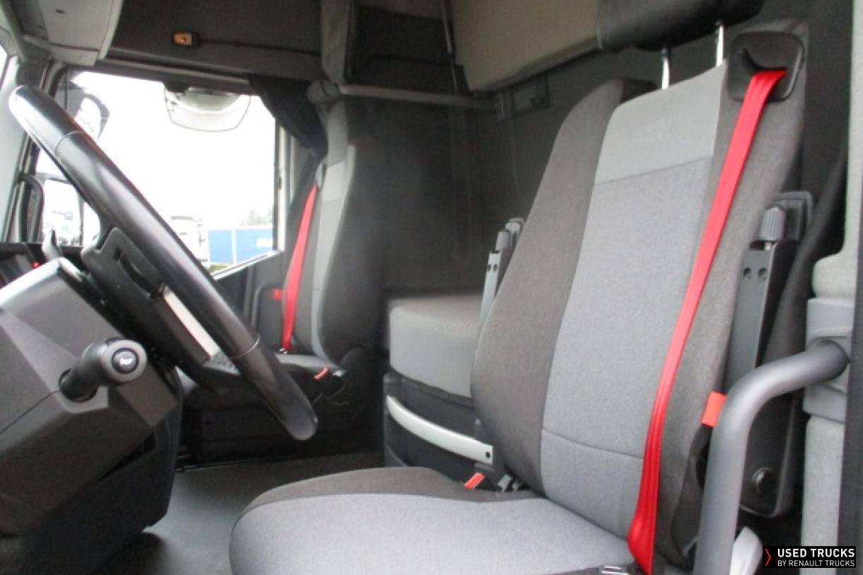 Renault Trucks T 480
