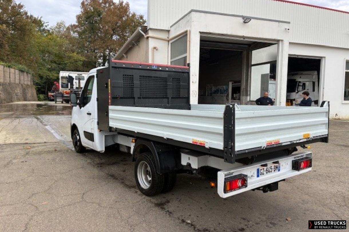 Renault Master 145
