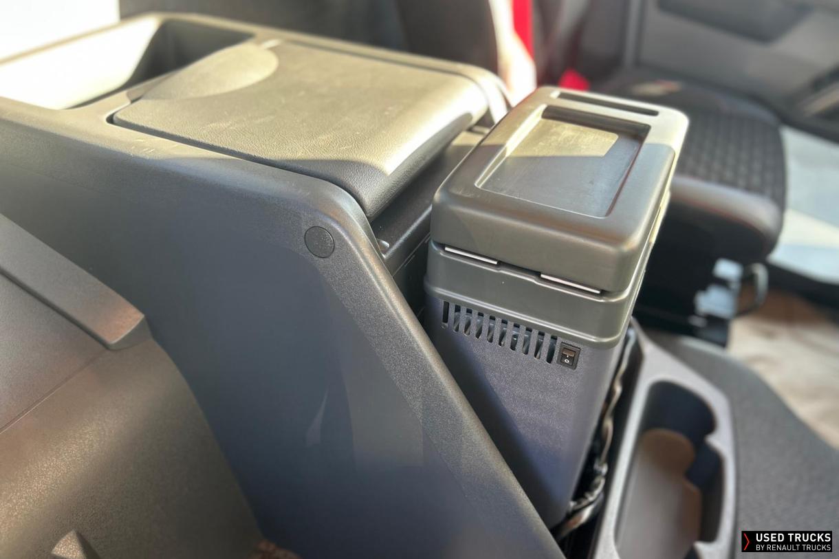 Renault Trucks C Cab 2.5 440