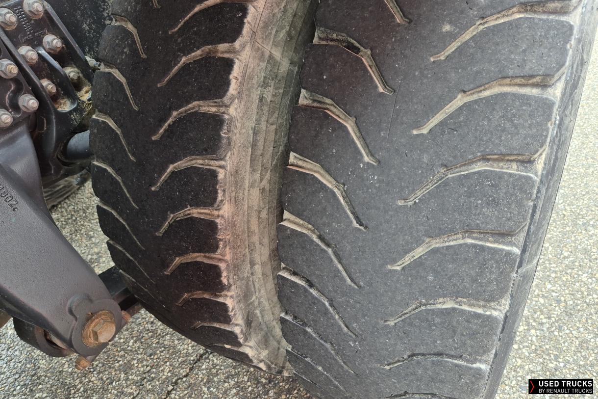 Renault Trucks C 440