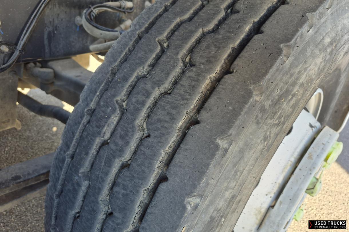 Renault Trucks C 440
