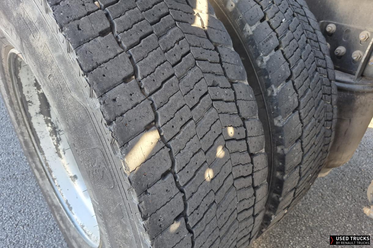 Renault Trucks C 440
