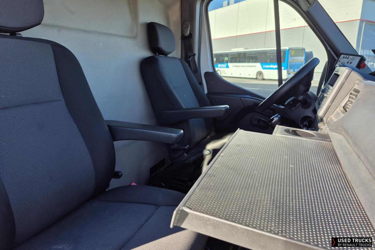 Renault Trucks Master 