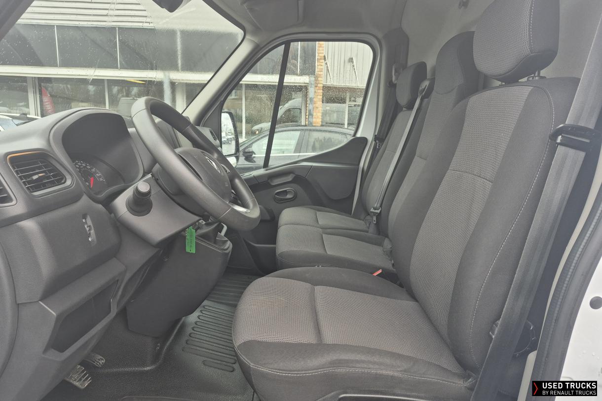 Renault Trucks Master 135