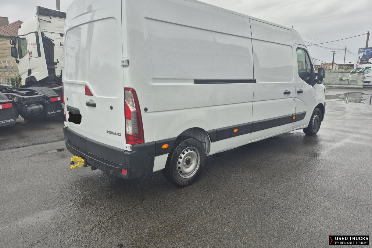Renault Trucks Master 135