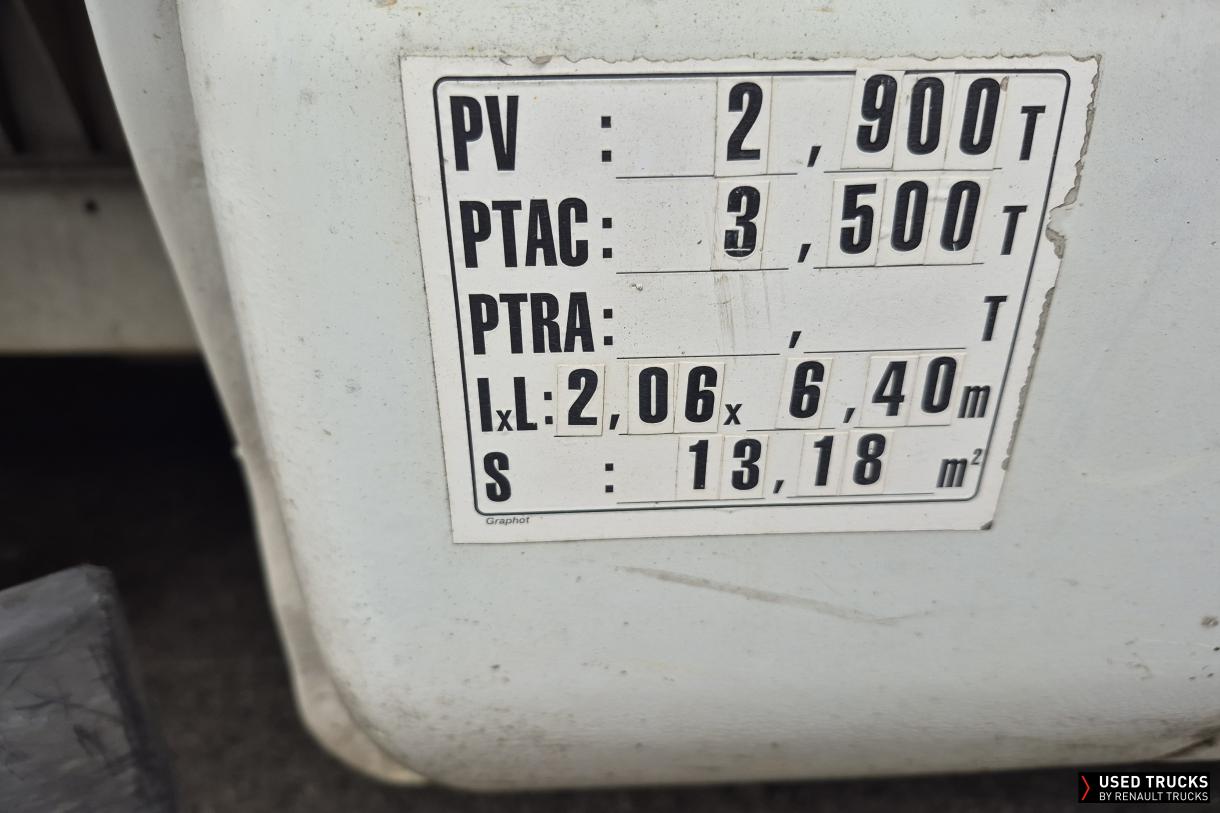 Renault Trucks Master 120