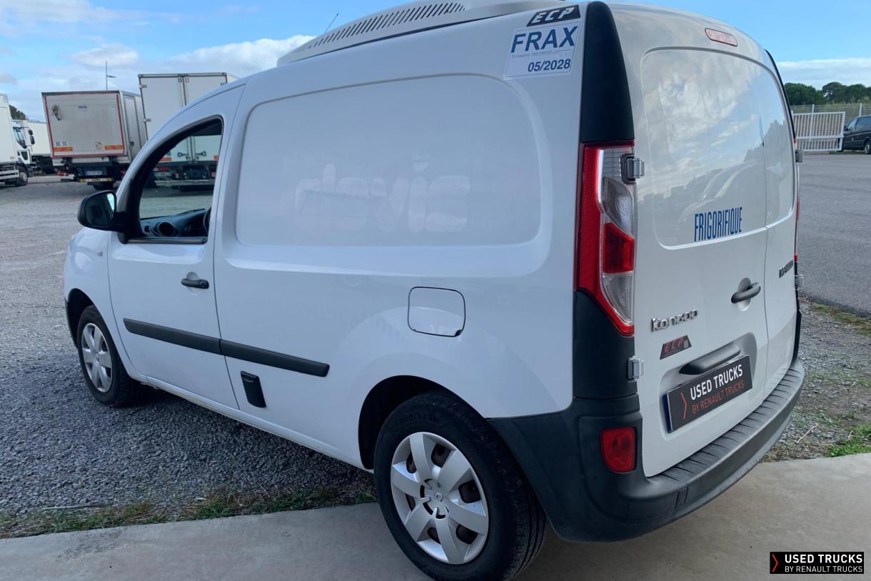 Renault Trucks Kangoo 75