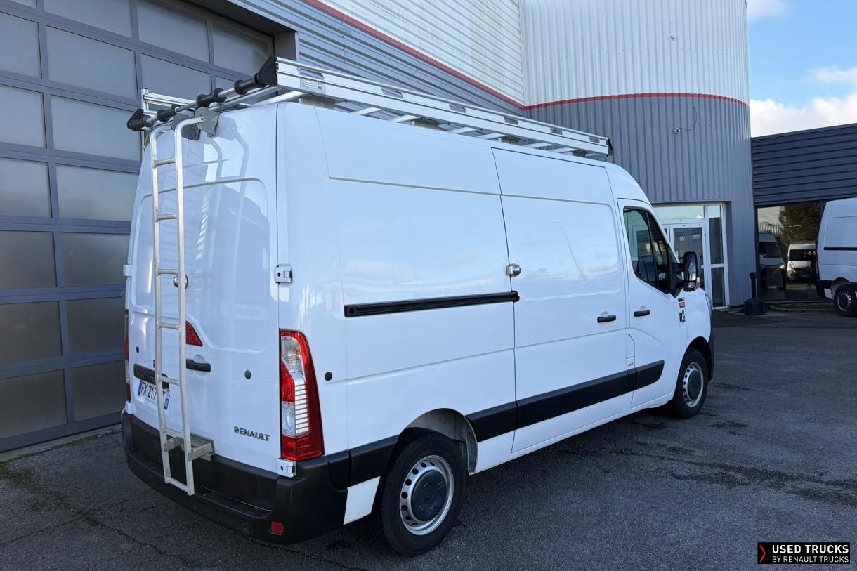 Renault Trucks Master 135