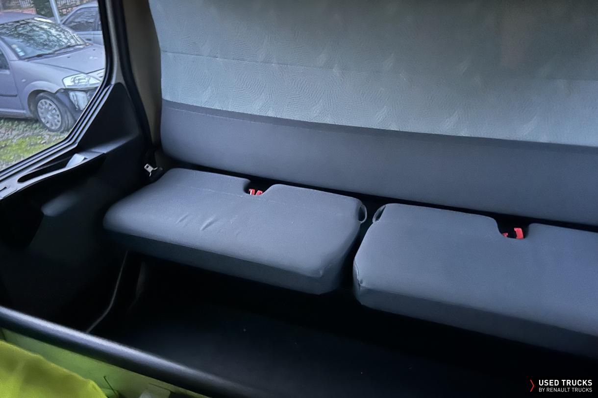 Renault Trucks Midlum 220