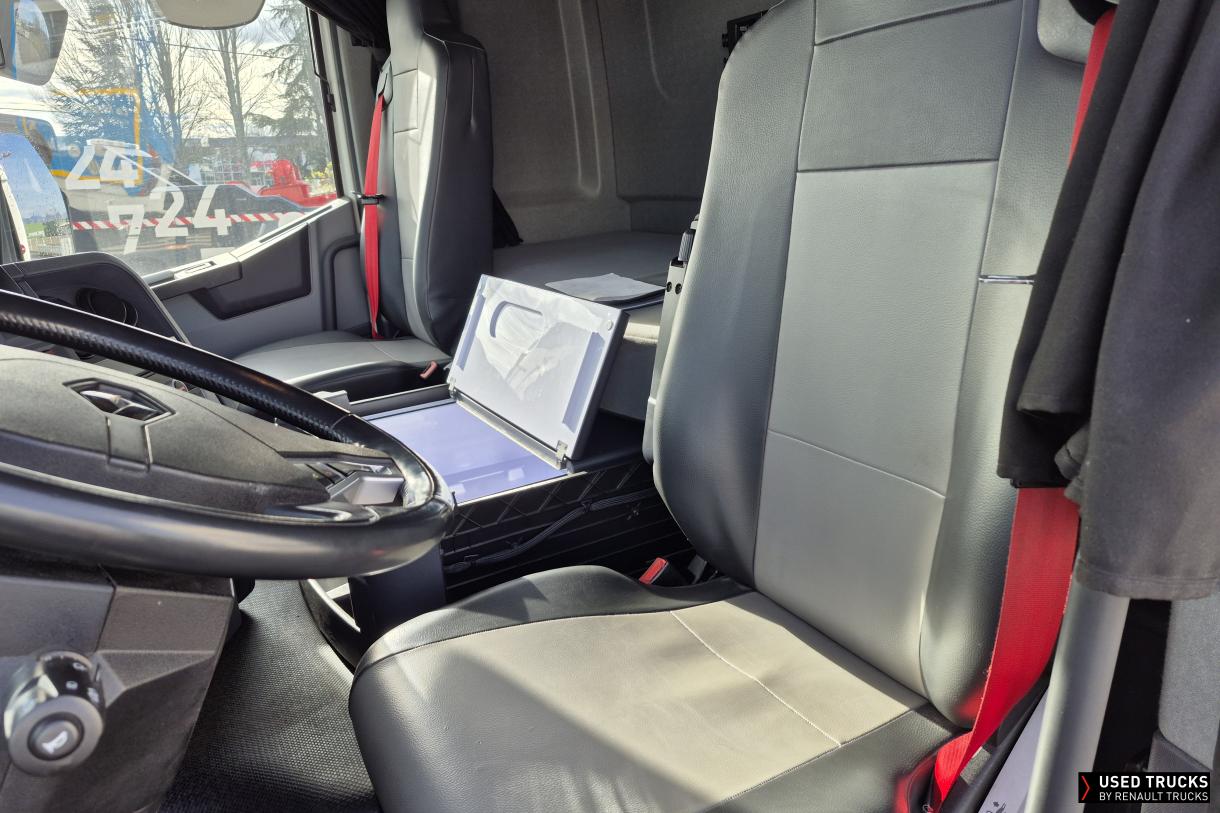 Renault Trucks T 480