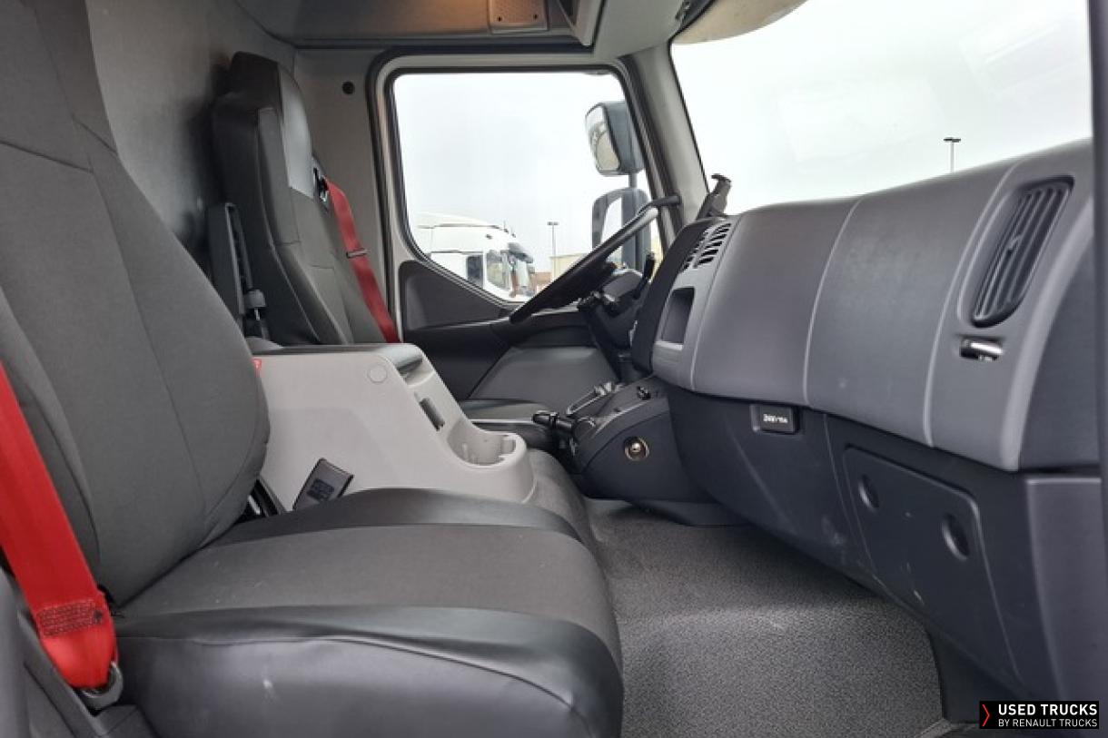 Renault Trucks D 240
