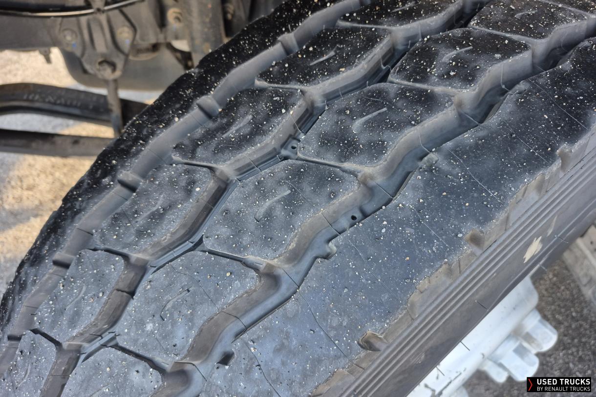 Renault Trucks C 460