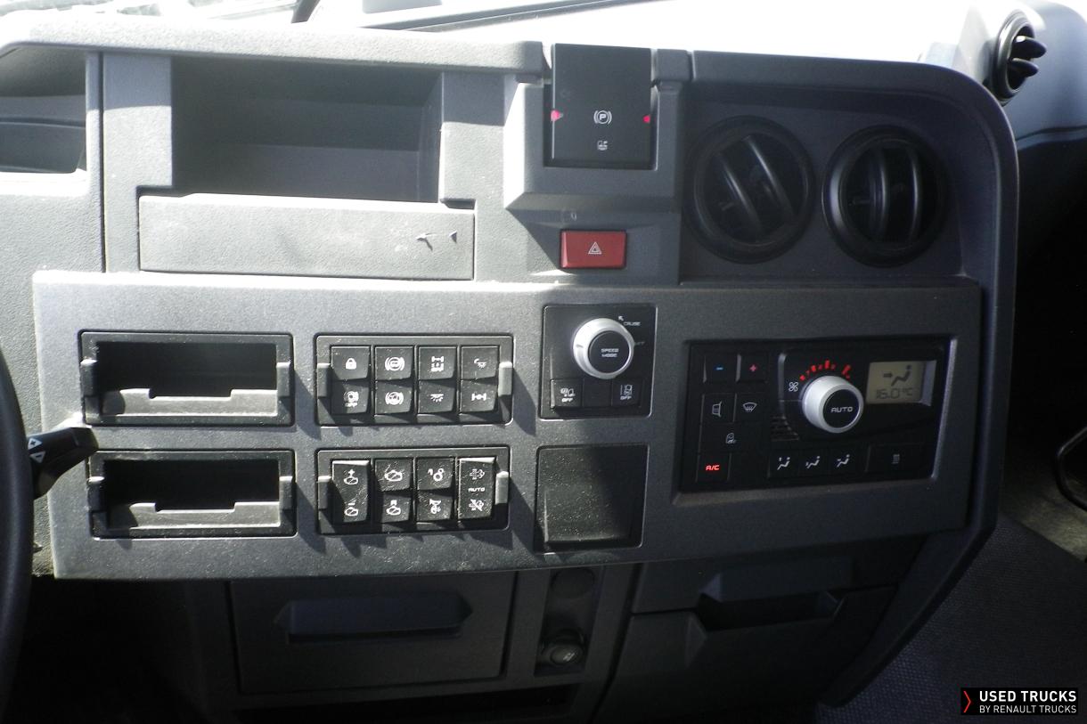 Renault Trucks T 440